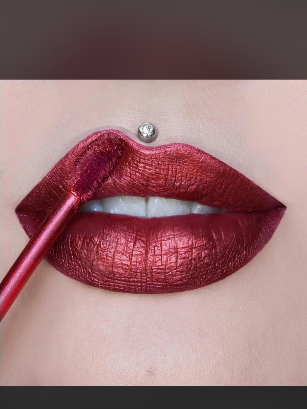 Jeffree Star Velour Lipstick - Poinsetta